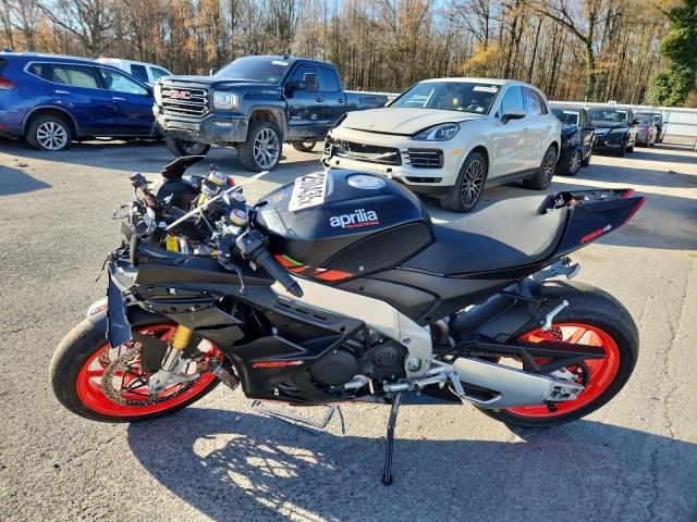 Aprilia RSV4 1100 1100 Image 6
