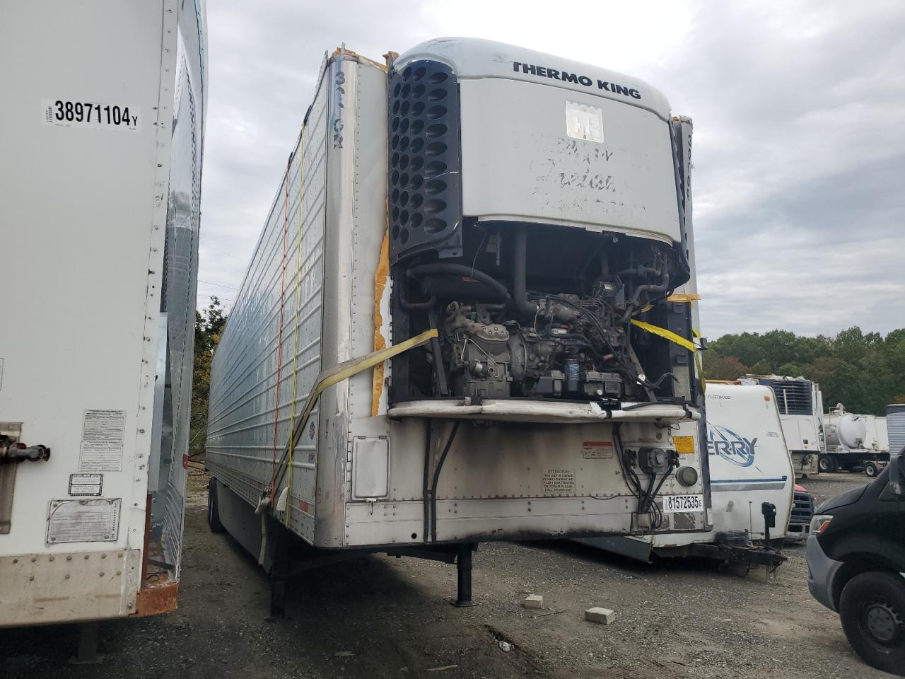 Utility Reefer Image 1