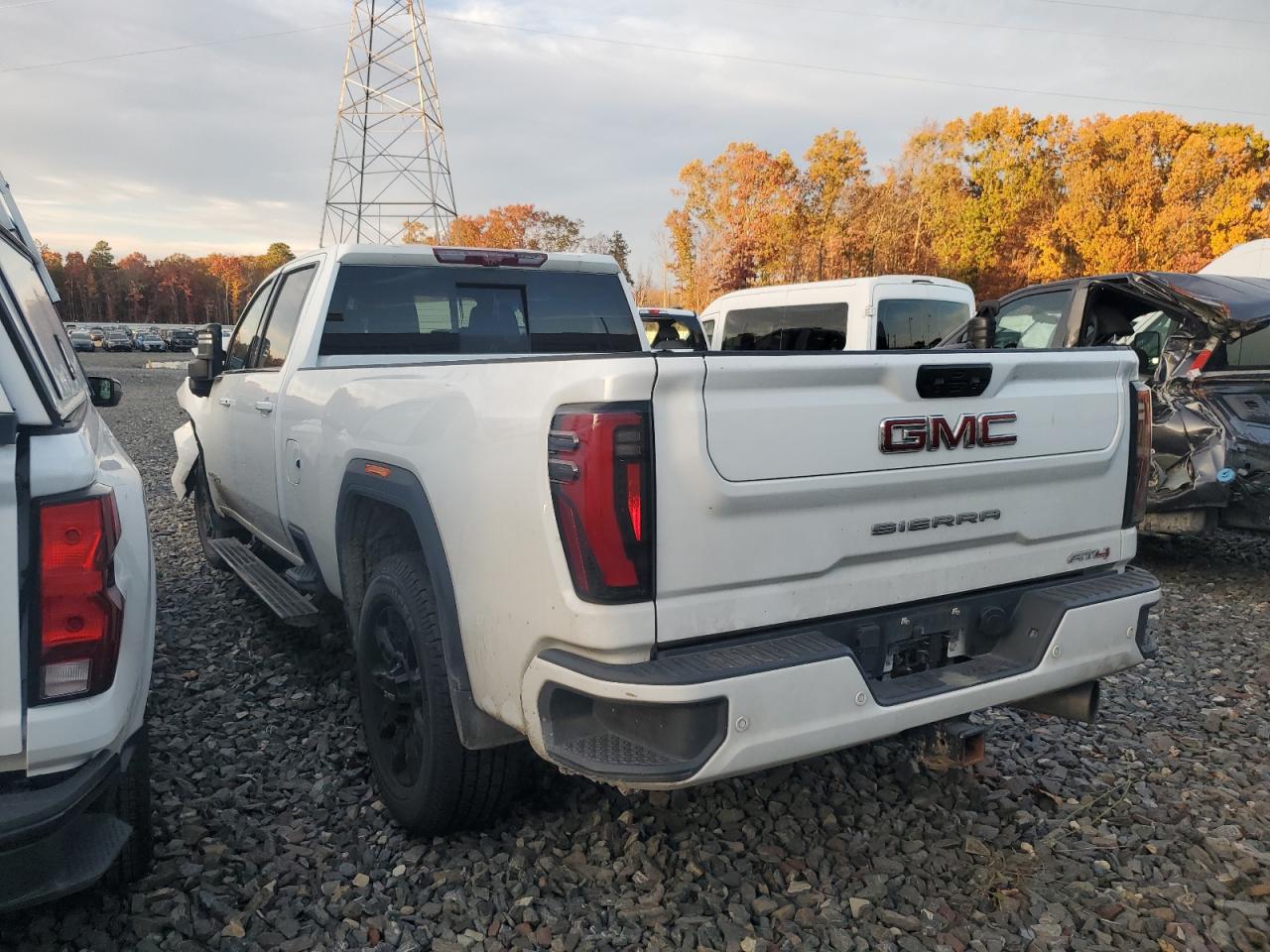 GMC Sierra K3500 At4 Image 2