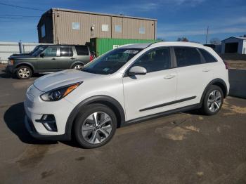  Salvage Kia Niro