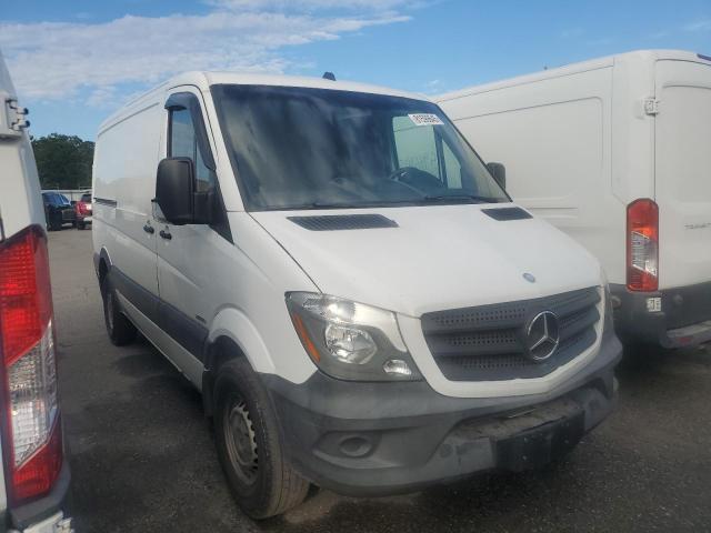 Mercedes-Benz Sprinter 2500 Image 9