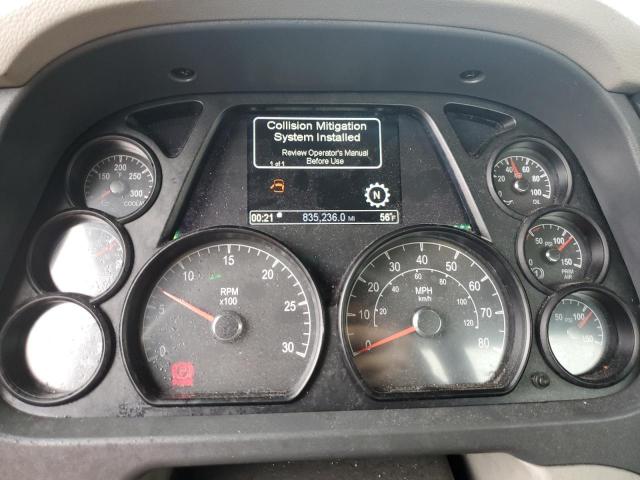 Peterbilt 579 Image 3