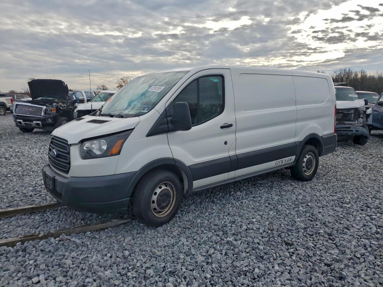 Ford Transit T-250 Image 1