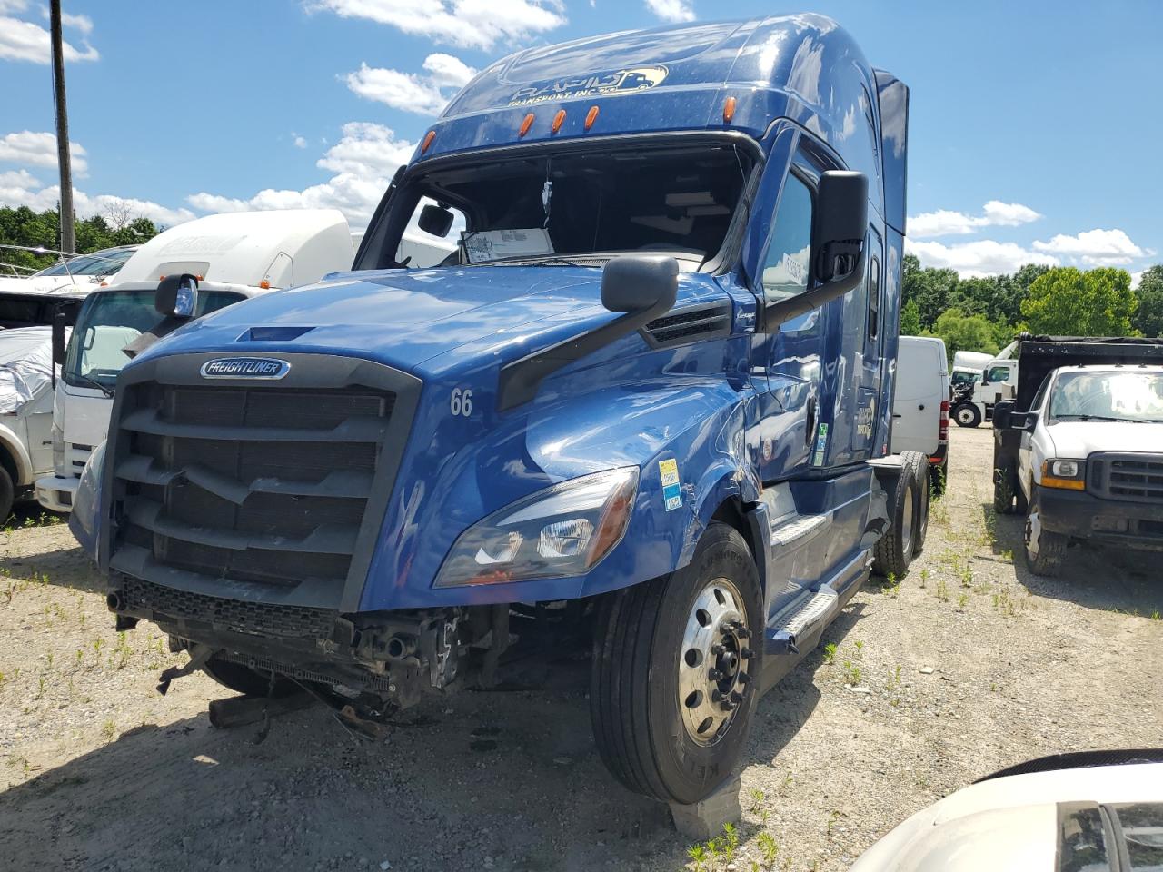 Freightliner Cascadia 1 Image 3