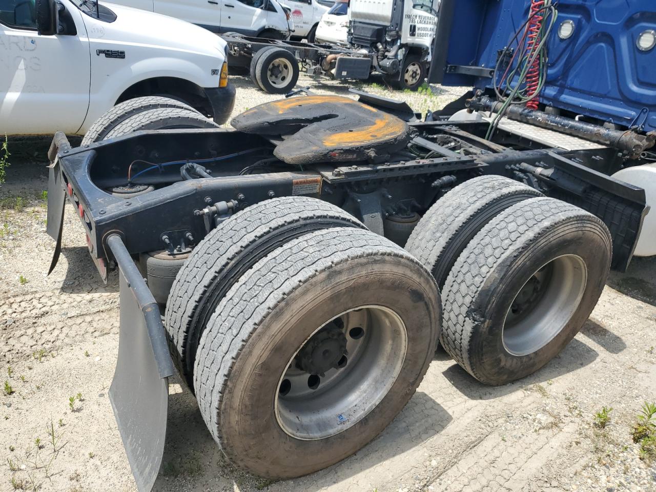 Freightliner Cascadia 1 Image 6