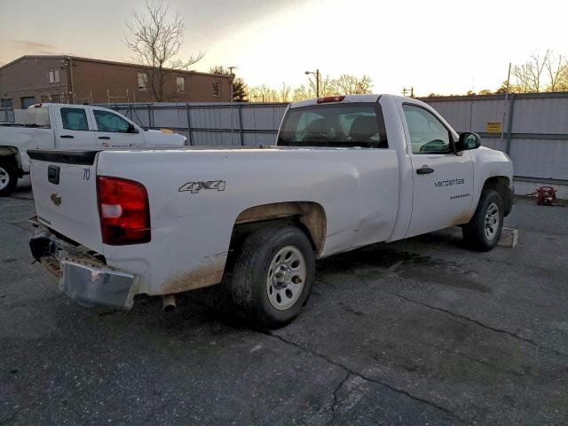 Chevrolet Silverado K1500 Image 9