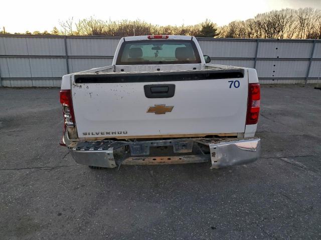 Chevrolet Silverado K1500 Image 2