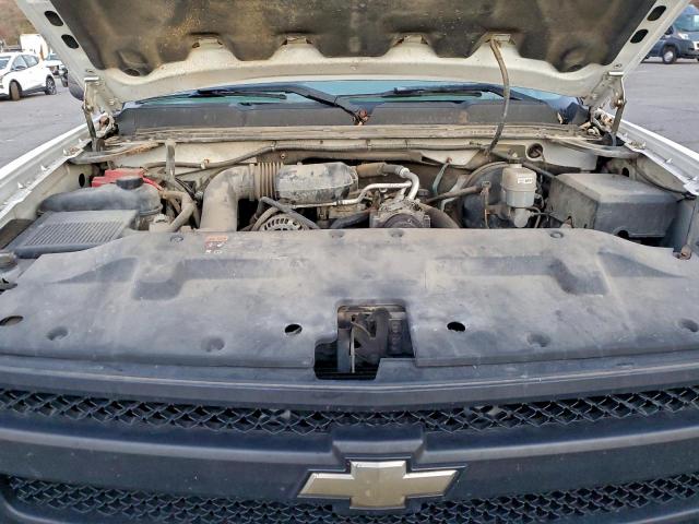 Chevrolet Silverado K1500 Image 5