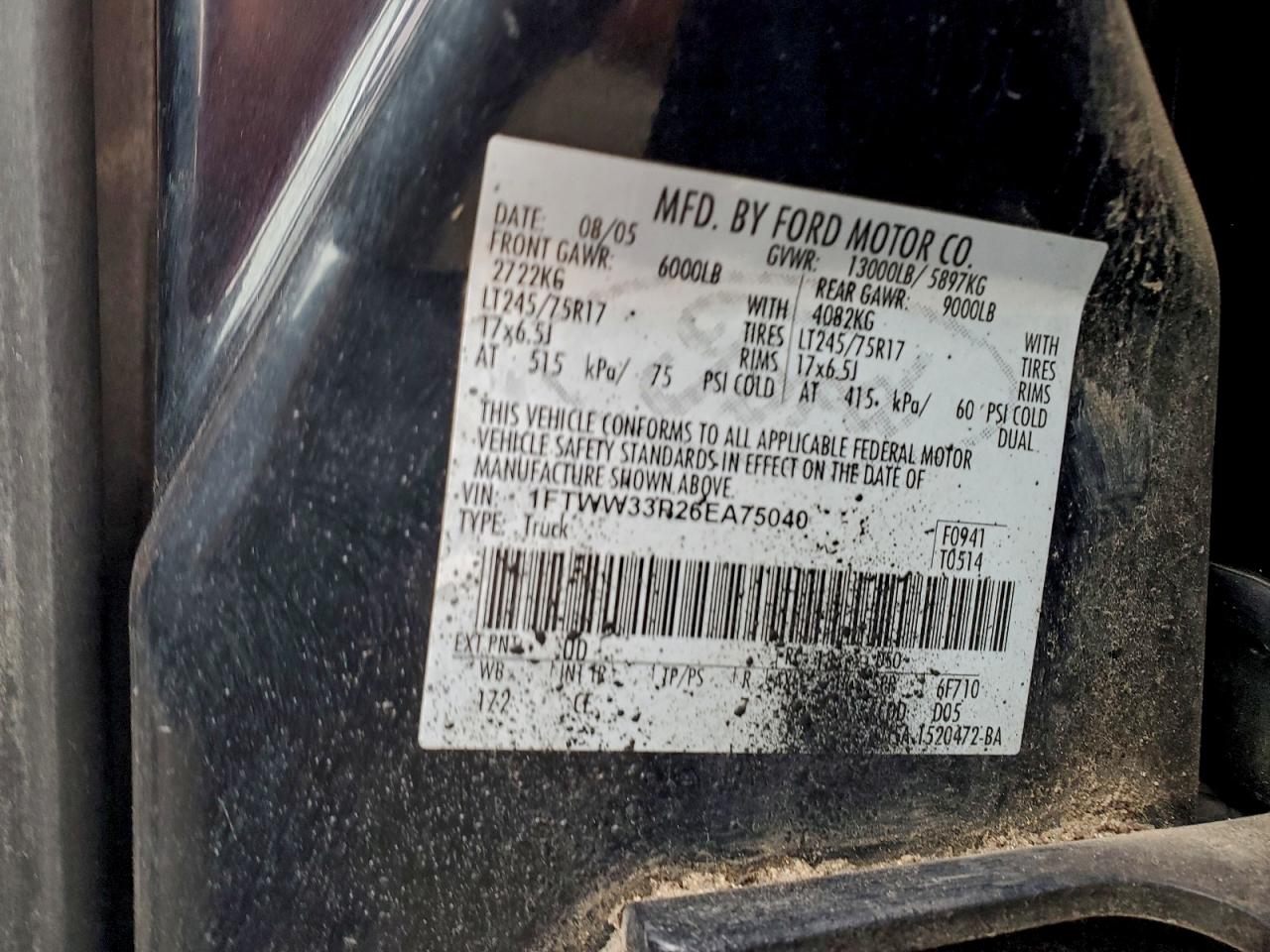 Ford F-350 Super Duty Image 11