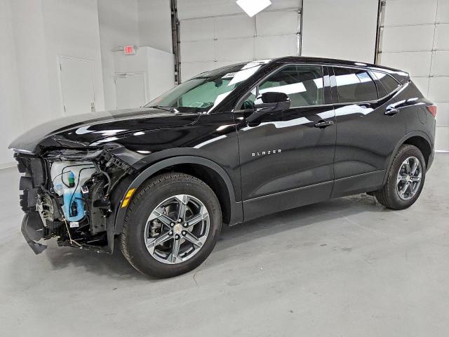  Salvage Chevrolet Blazer