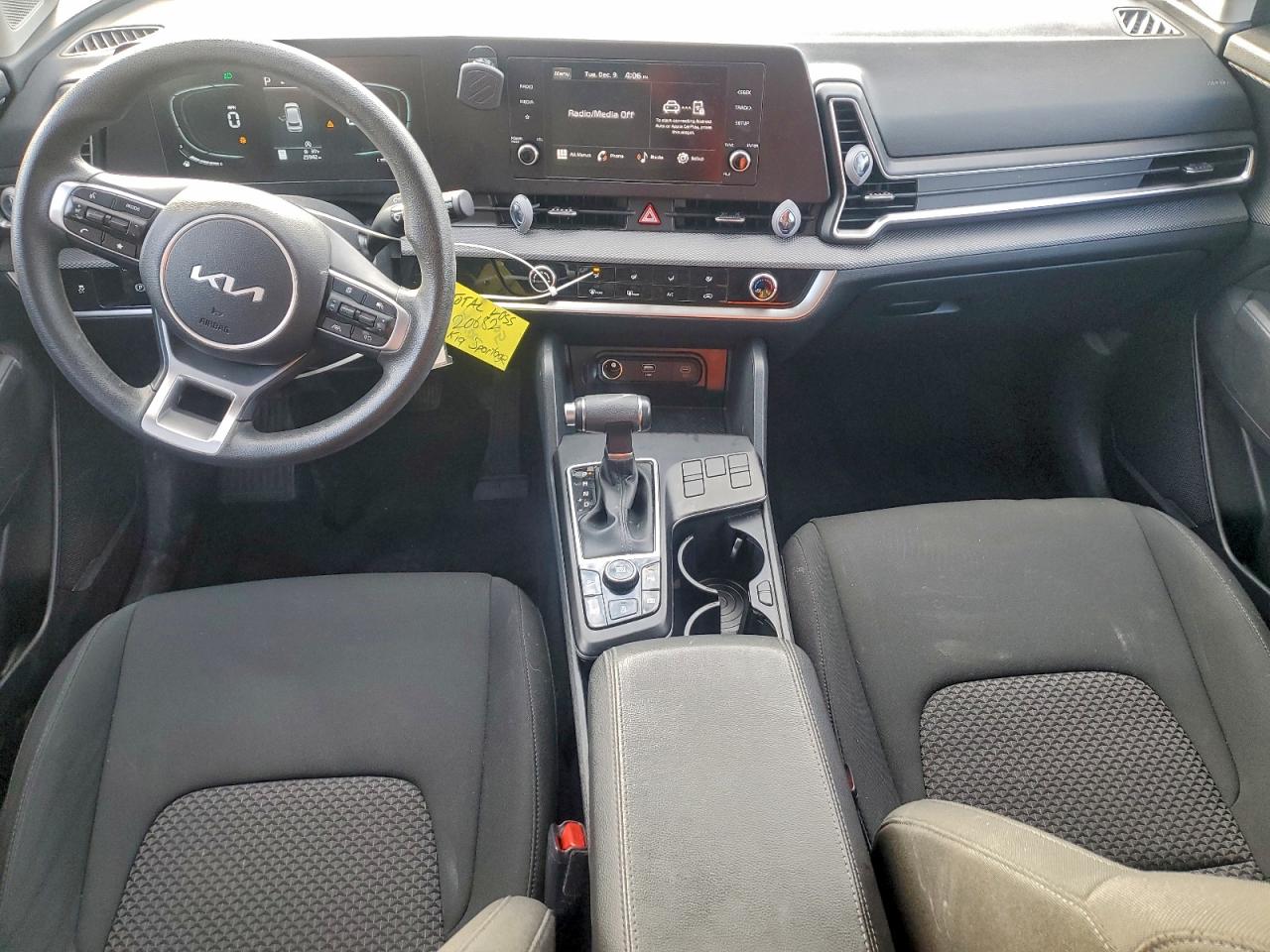 Kia Sportage Lx Image 2