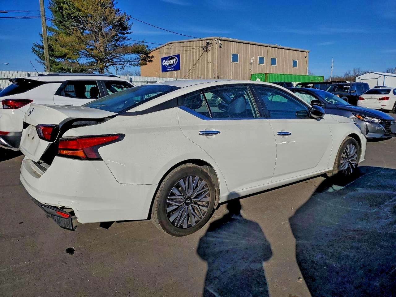 Nissan Altima Sv Image 7