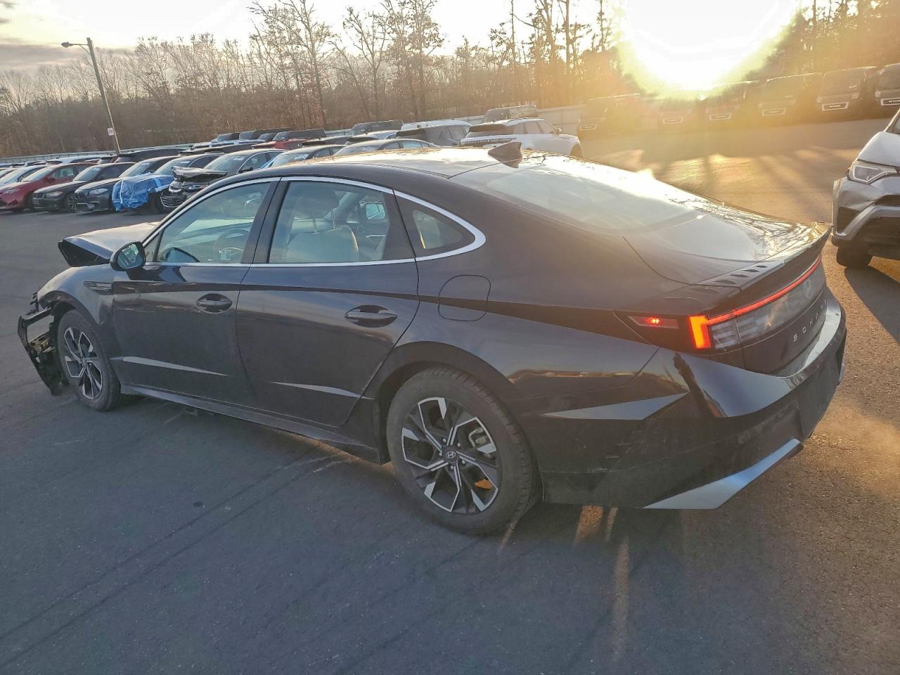 Hyundai SONATA Sel Image 4