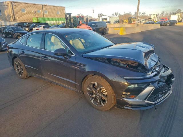 Hyundai SONATA Sel Image 6