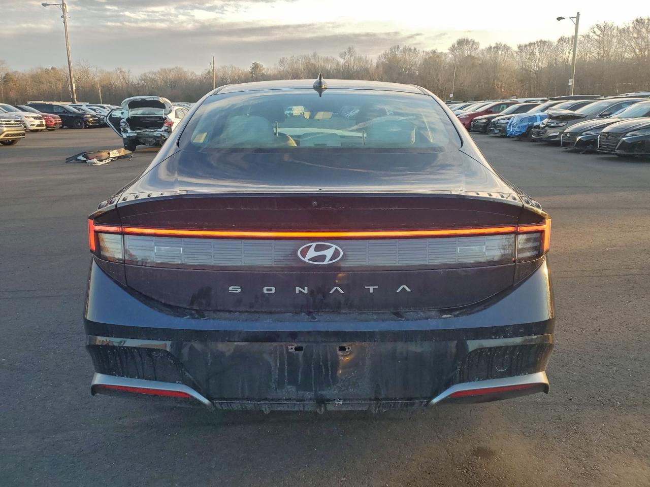 Hyundai SONATA Sel Image 10