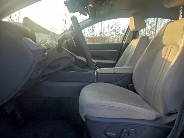 Hyundai SONATA Sel Image 7