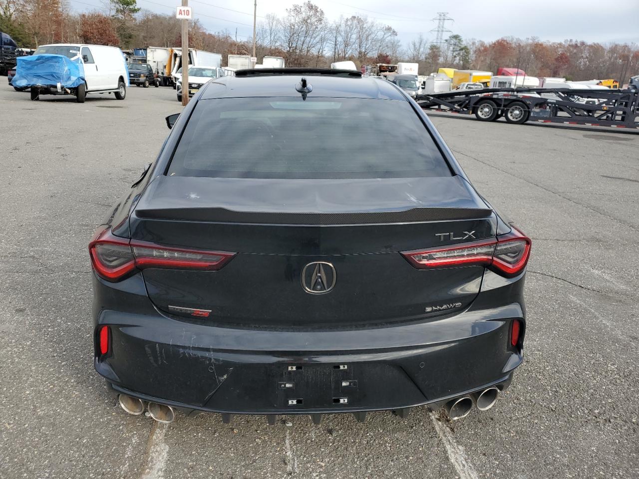 Acura TLX Type S Image 8