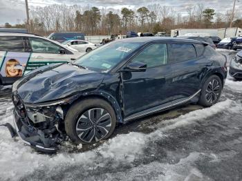  Salvage Kia EV6