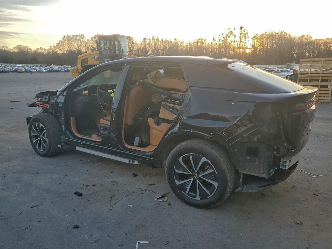 Lexus Rz 450e Image 2