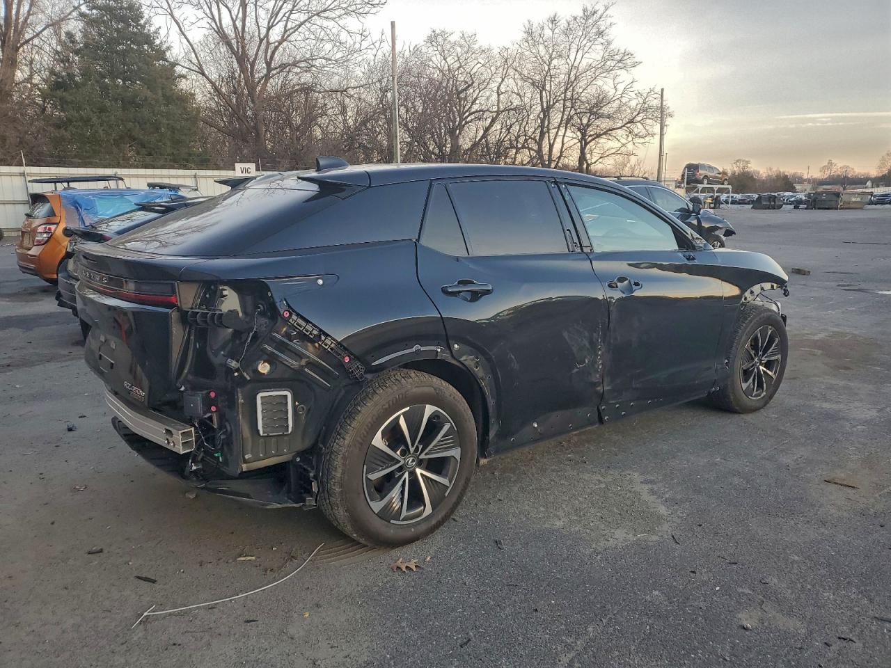 Lexus Rz 450e Image 4