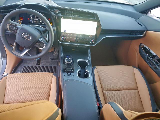 Lexus Rz 450e Image 8