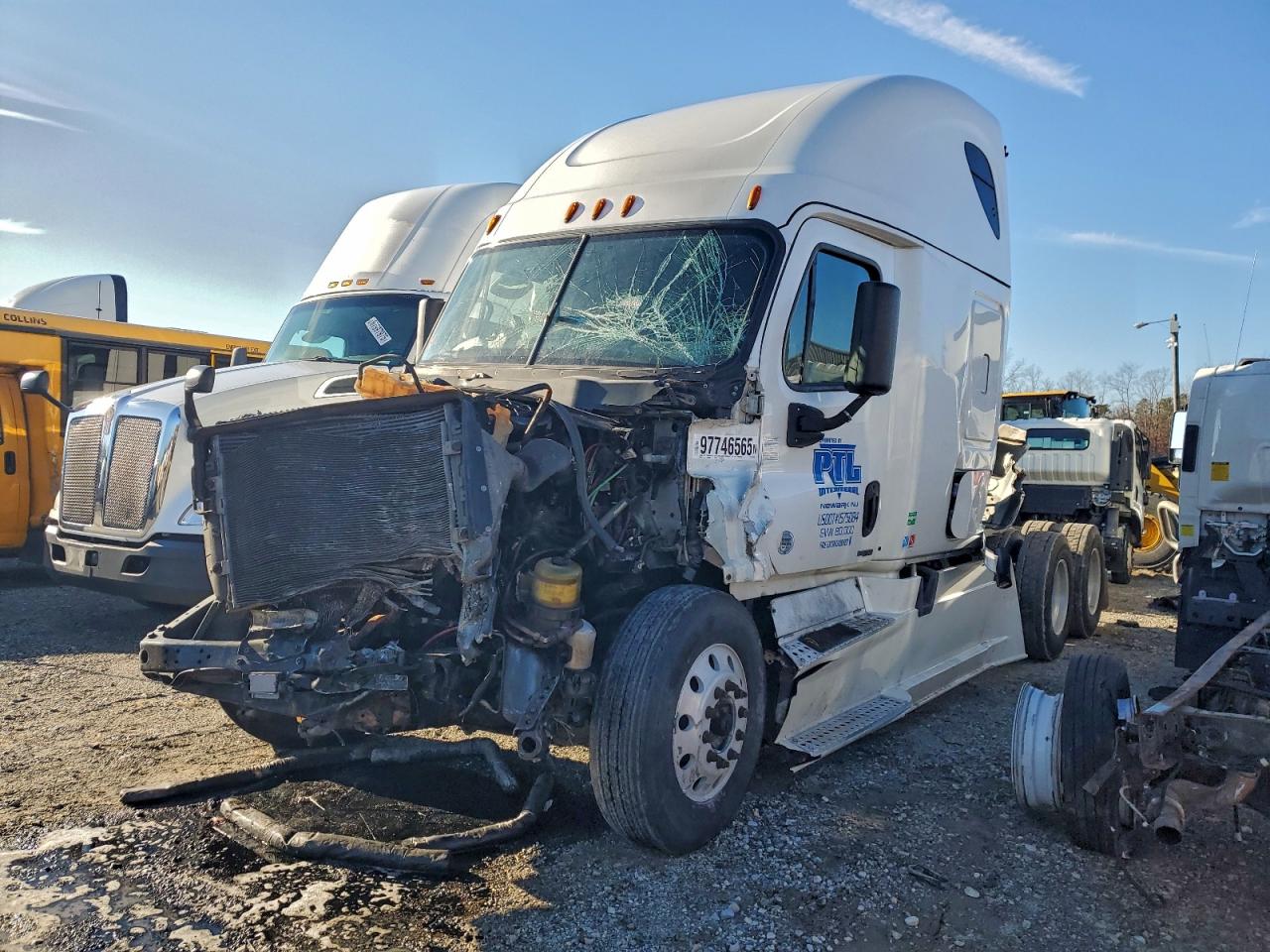 Freightliner Cascadia 1 Image 6