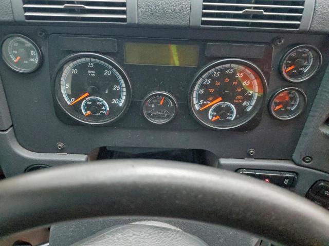 Freightliner Cascadia 1 Image 9