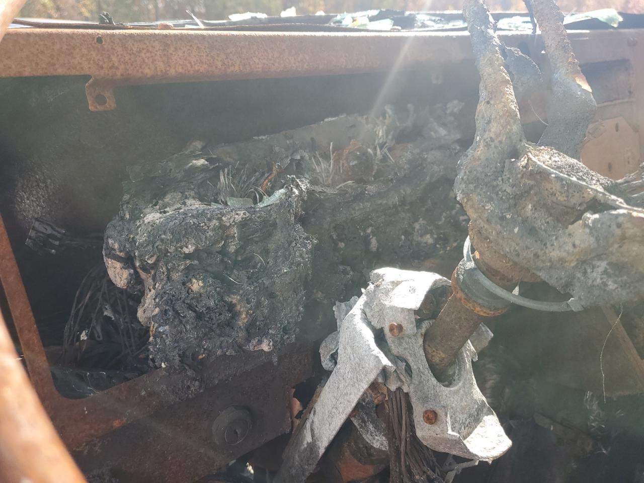 International 4900 4900 Image 3