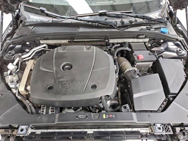 Volvo S60 T5 Momentum Image 10