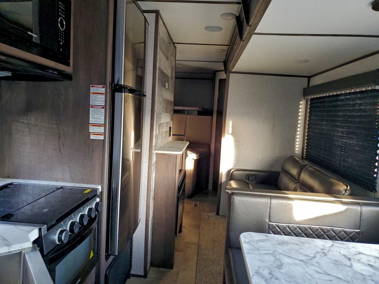 Coleman Coleman 18 Image 7