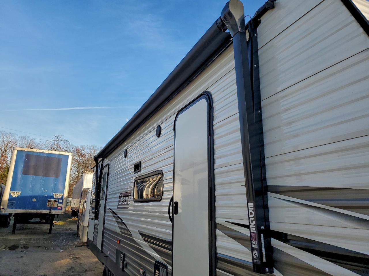 Coleman Coleman 18 Image 9