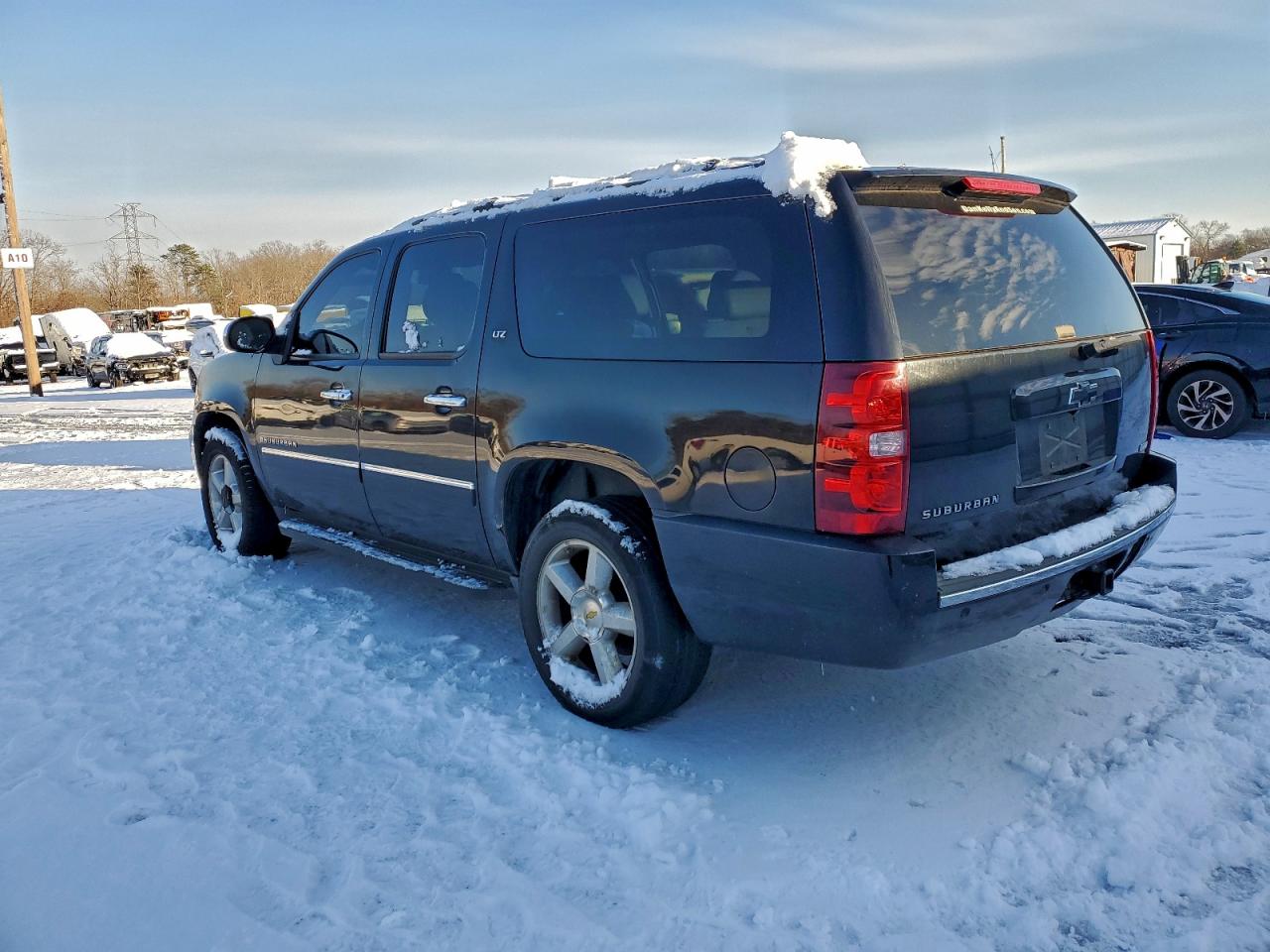 Chevrolet Suburban K1500 Ltz Image 10