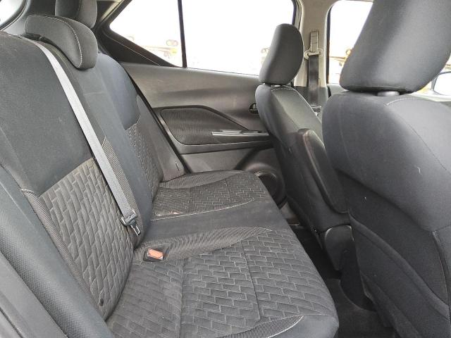 Nissan Kicks S Image 12