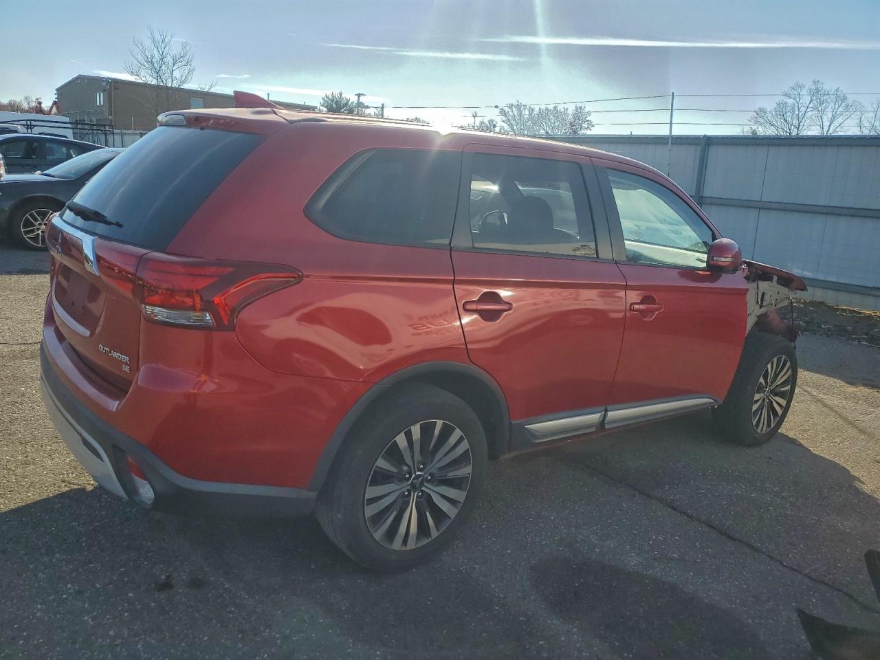 Mitsubishi Outlander Se Image 3