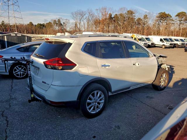 Nissan Rogue S Image 6