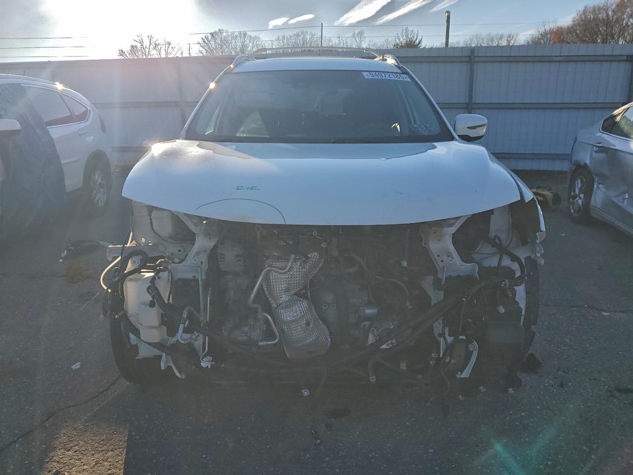 Nissan Rogue S Image 4