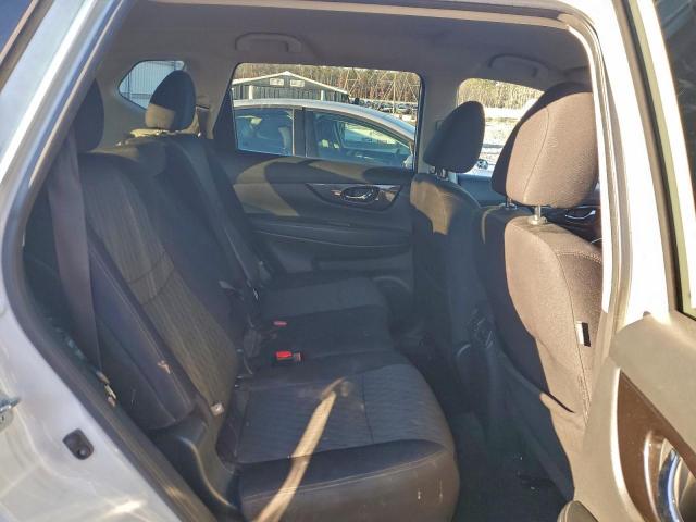 Nissan Rogue S Image 8