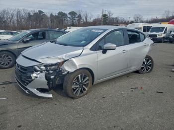  Salvage Nissan Versa