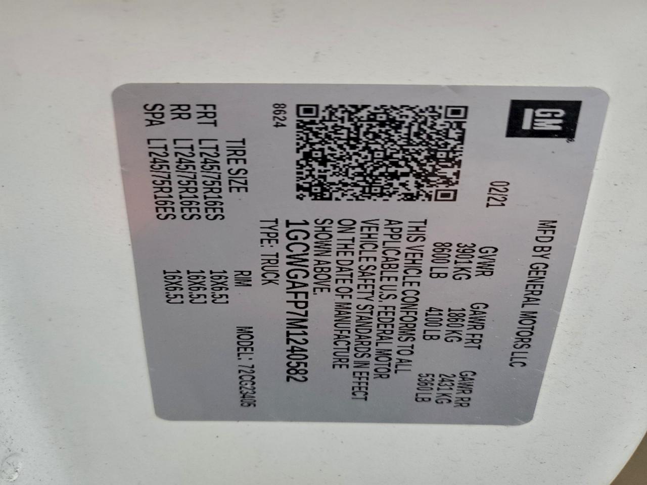 Chevrolet Express Image 12