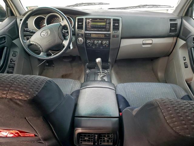 Toyota 4Runner Sr5 Image 4