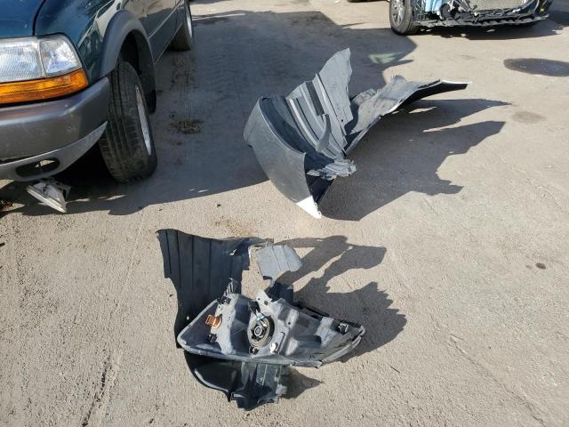 Nissan Nv 2.5s Image 4