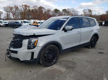  Salvage Kia Telluride
