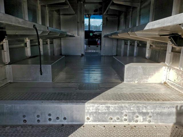 Freightliner Mt45 M Line Walk-in Van Image 8