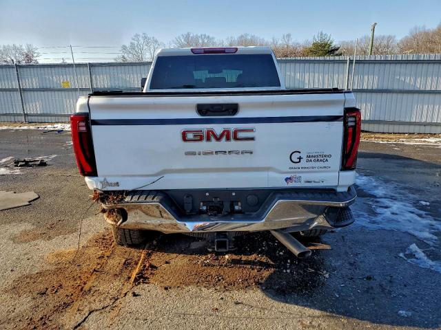 GMC Sierra K2500 Slt Image 9