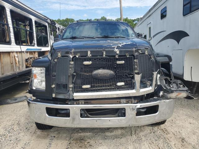Ford F-650 Super Duty Image 7