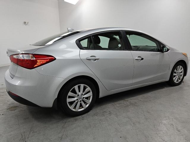 Kia Forte Lx Image 3