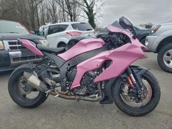  Salvage Kawasaki Zx1002 M