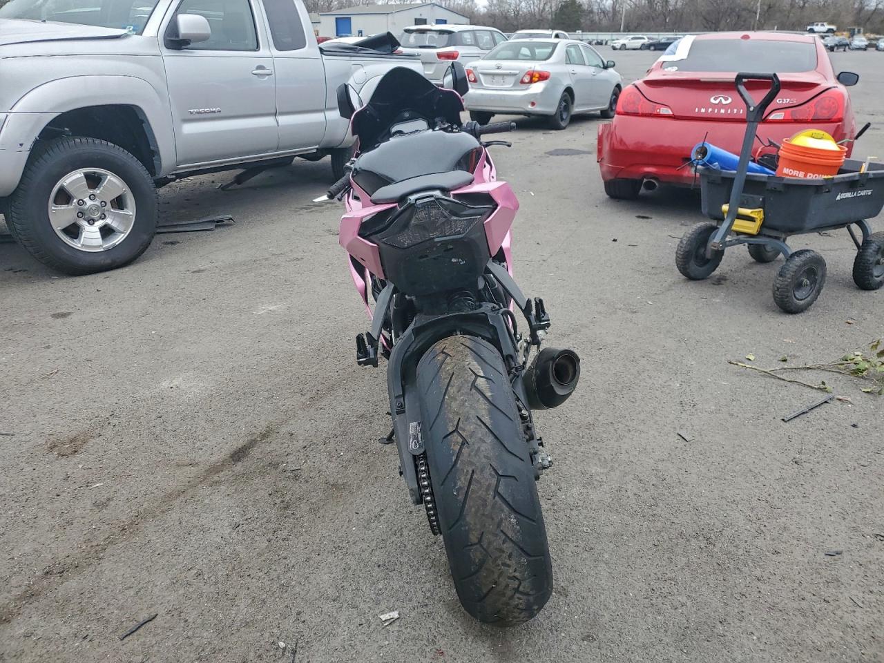 Kawasaki Zx1002 M M Image 7