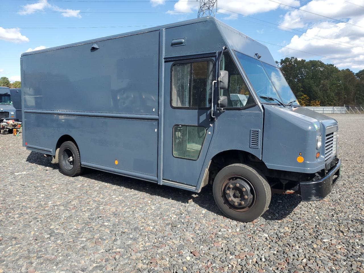 Freightliner Mt45 M Line Walk-in Van Image 4