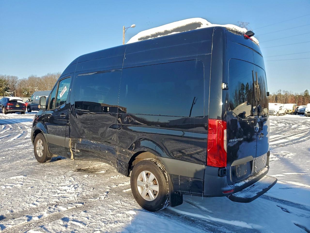 Mercedes-Benz Sprinter 2500 Image 5